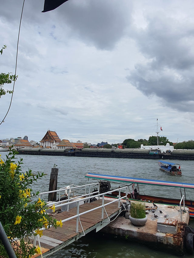 ท่าเรือวัดโพธิ์ จุดถ่ายรูปวิววัดอรุณ ☀️