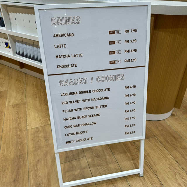 Sip & Shop: Uniqlo Coffee's Stylish Brew at TRX