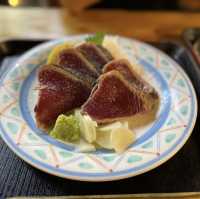 出張帰りのご褒美！ひろめ市場で堪能する絶品カツオ
