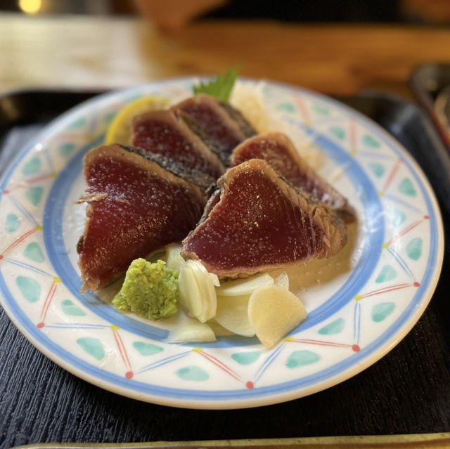 出張帰りのご褒美！ひろめ市場で堪能する絶品カツオ