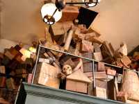 Filchs Emporium ร้านขายของโซนแฮร์รี่ พอตเตอร์