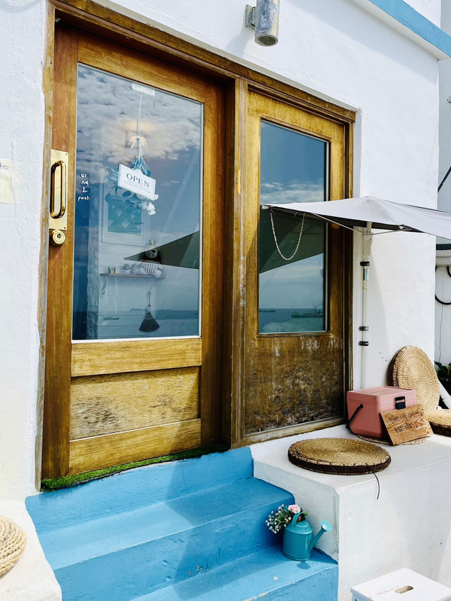 Huinnyeoul Coastal Village - Love from the view