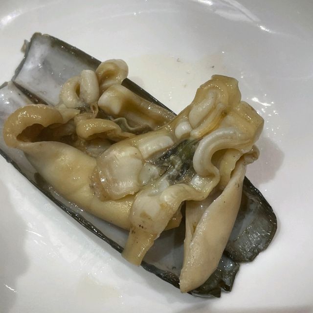 大角咀星級美食 任食雞煲及新鮮食材火鍋