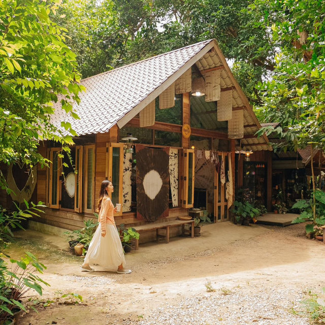 ยางนา แคมป์ ลานกางเต็นท์ 🏕️