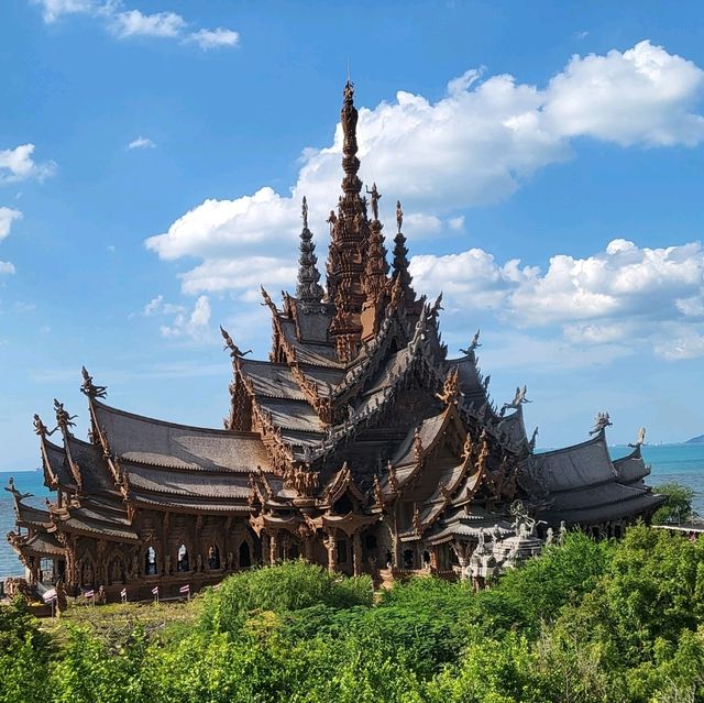 ปราสาทสัจธรรม