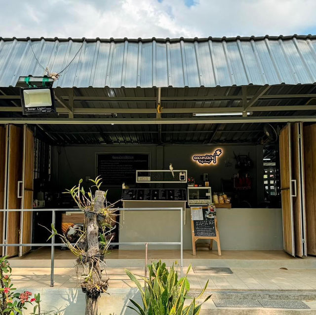 คลองหลังบ้าน Cafe camp