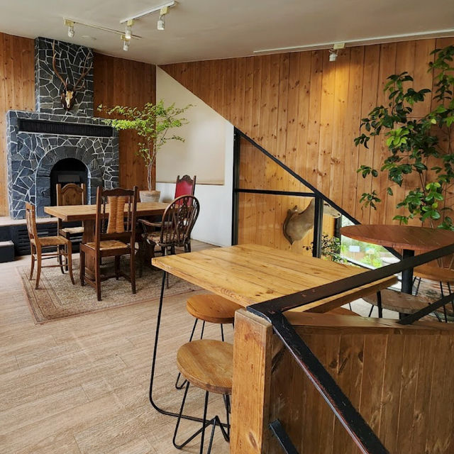 The Birder's Lodge - คาเฟ่เขาใหญ่