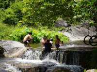 น้ำตกเก้าโจน (เก้าชั้น) จ.ราชบุรี