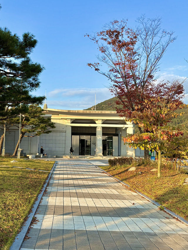 자연을 느끼기 완벽한 여유로운 공원 익산 미륵사지🌳