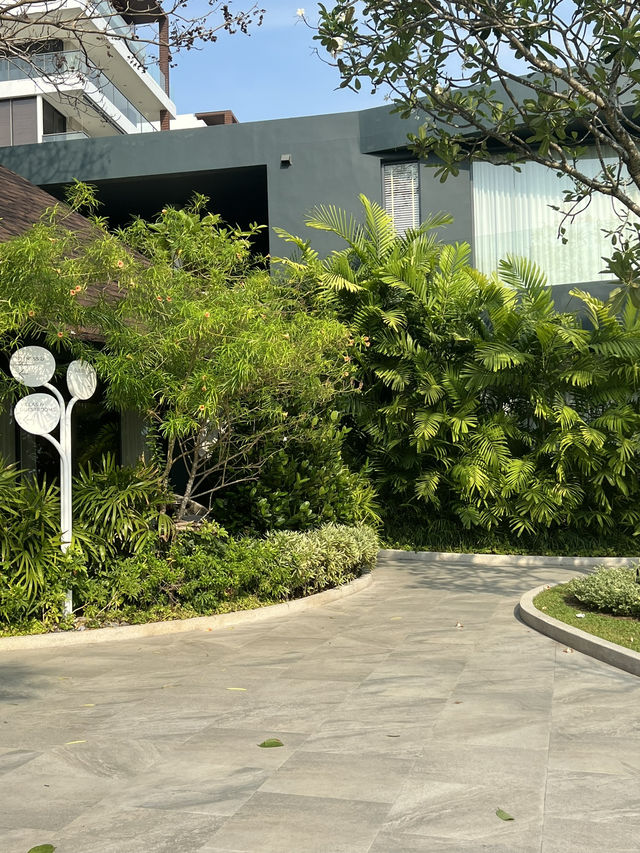 ที่พักติดทะเล ใกล้กรุงเทพ วิวสวย Pet Friendly 