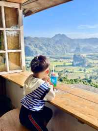 ดื่มด่ำวิวภูลังกา Magic Mountains Cafe