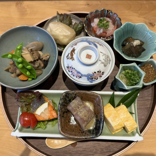 【福岡県八女市】朝食が楽しみになる贅沢古民家宿