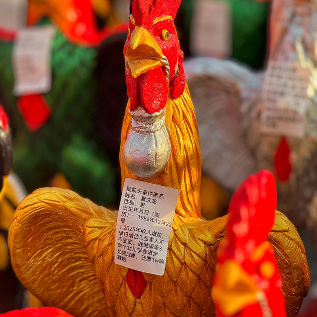 泰南公鸡庙，爱凯天童在此