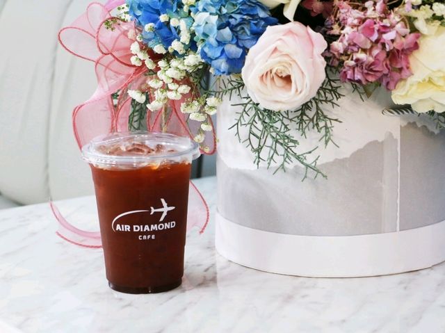 คาเฟ่เครื่องบิน Air Diamond cafe
