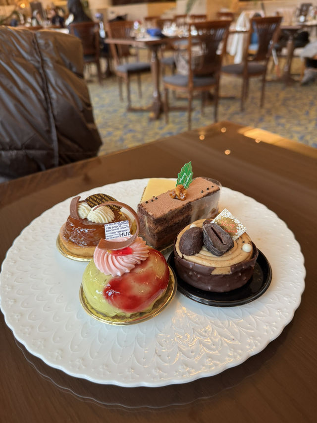 【長崎ホテル】バースデープレートの予約もOK🎂ホテルラウンジ☕️