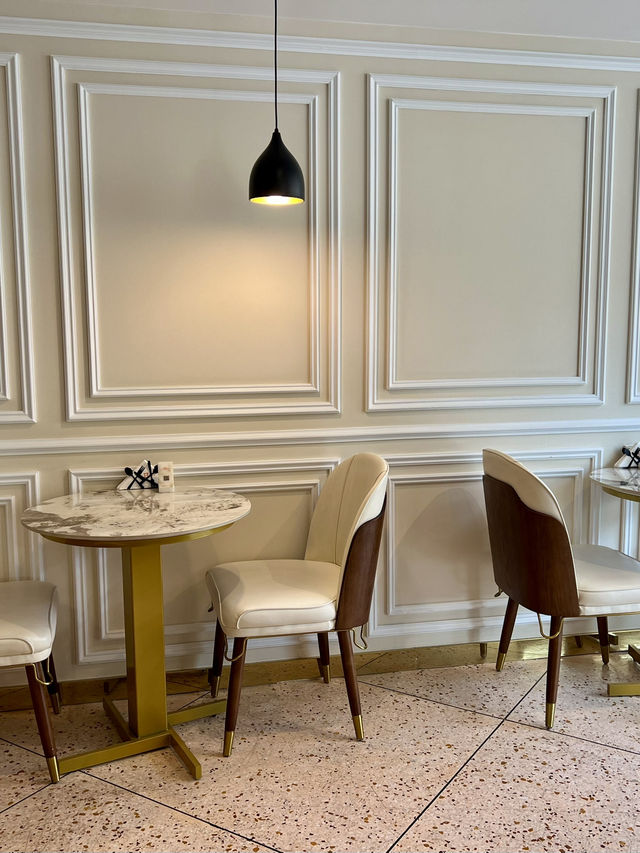 Perfect cafe for Hermes lovers🧡