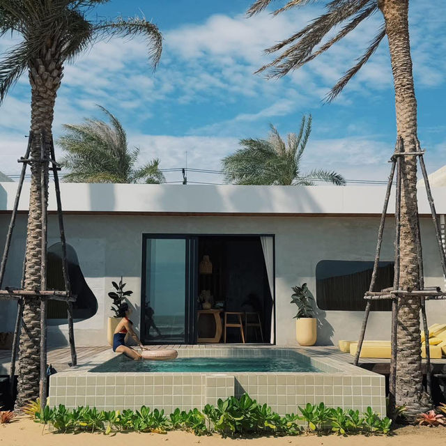 พูลวิลล่า ‘ปราณบุรี‘ ฟีลดีสุด ๆ 🌴🧴🌞