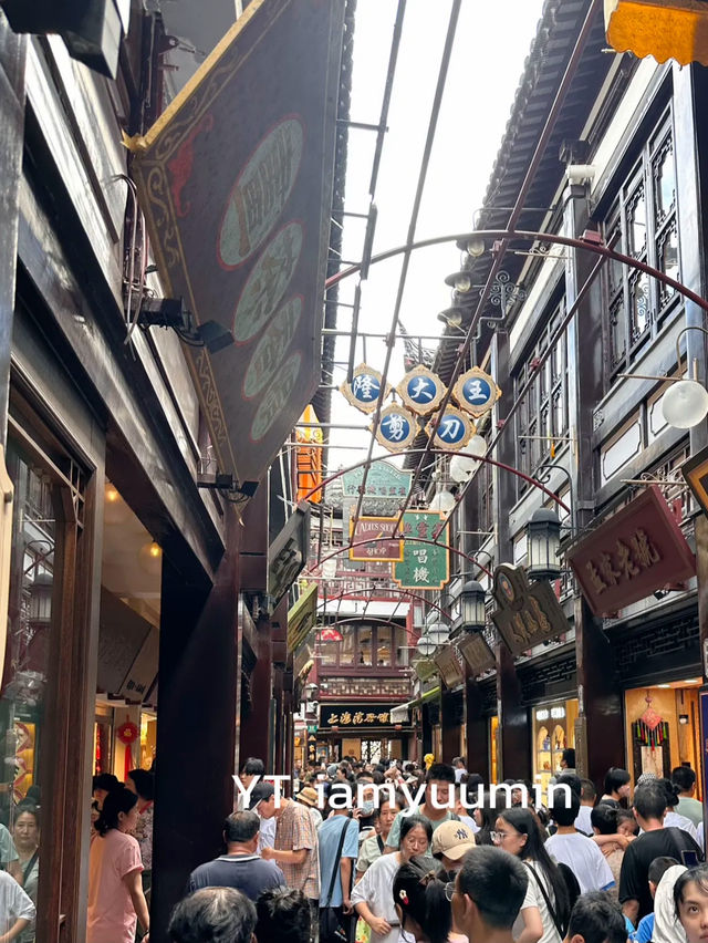 Yuyuan Garden ถนนคนเดินของเซี่ยงไฮ้ 🇨🇳