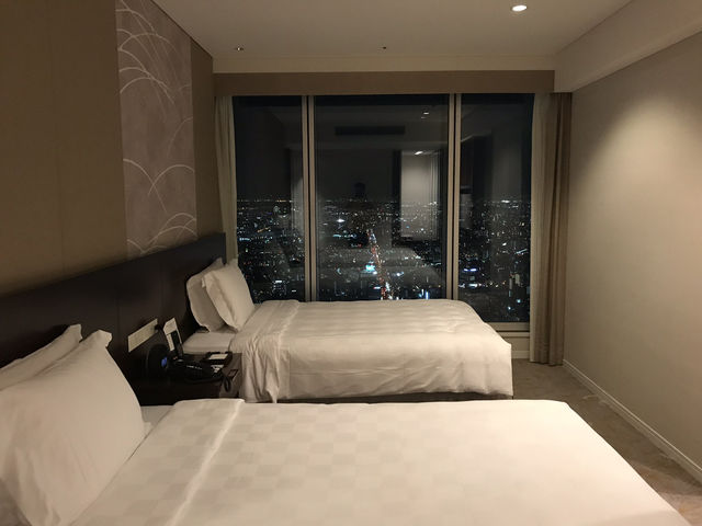 極致景觀與奢華舒適：大阪萬豪都酒店轉角客房入住體驗