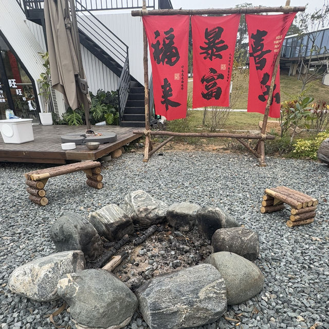 為了這個湖景，我一定要再來一次glamping!