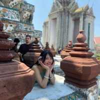 タイ旅行必須🇹🇭ワットアルンでタイの衣装が600円で着れる！？