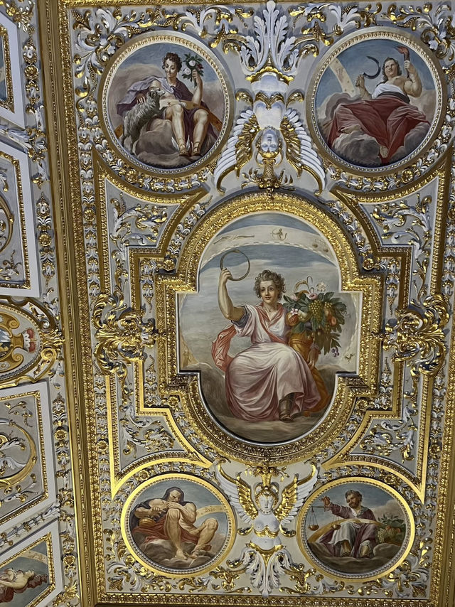 A Journey Through Royal Grandeur: Visiting the Residenz Museum, Munich A Journey Through Royal Grandeur: Visiting the Residenz Museum, Munich