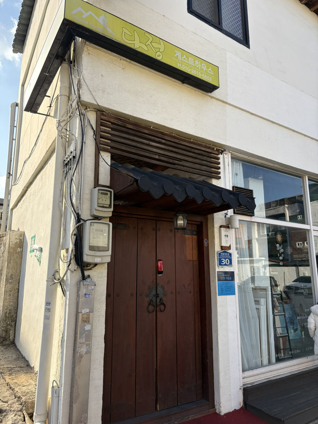 전주 한옥마을 근처 감성숙소 ‘다정 게스트하우스‘