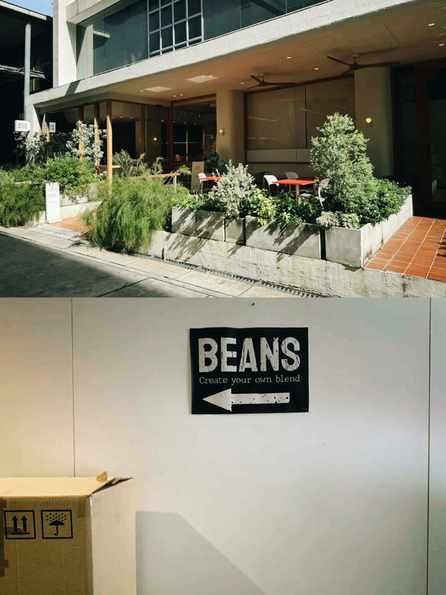 BEANS Coffee Roaster