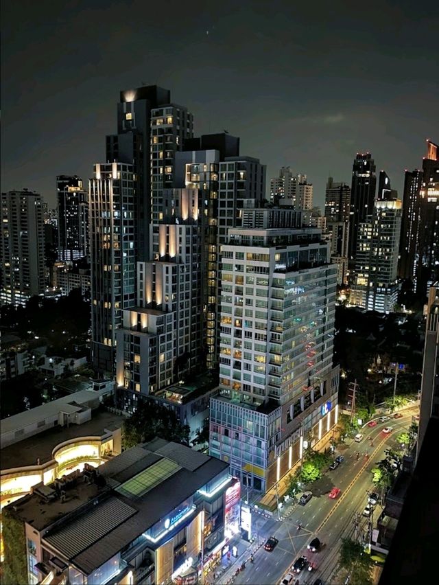Hotel Somerset Sukhumvit Thonglor, a well-regarded serviced apartment hotel in Bangkok.