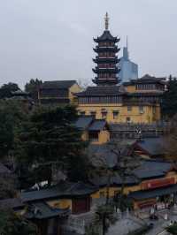 Discover unique mix of Ancient Herotage and Urban Architecture of Nanjing