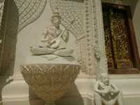 ชมงานศิลป์สกุลช่างเมืองเพชร @วัดข่อย