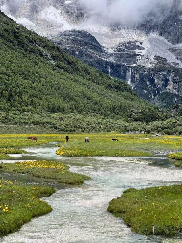 Chuanxi: Where Tibetan Culture and Nature Meet in Harmony