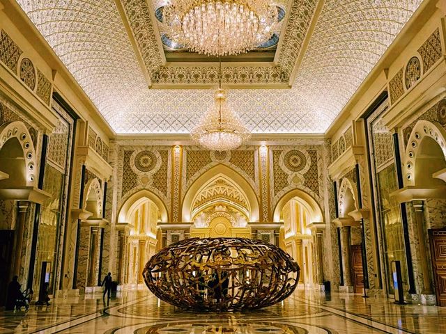 阿聯酋阿布扎比著名景點：Qasr Al Watan阿布扎比總統府，適合打卡拍照📸