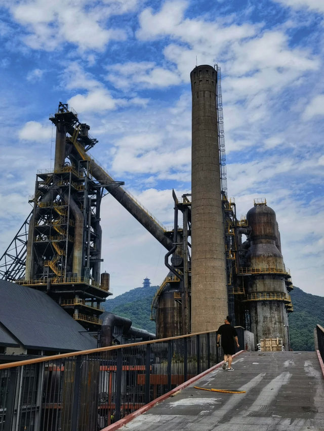 Must-Visit for Designers in Hangzhou: The Steel Park by the Grand Canal