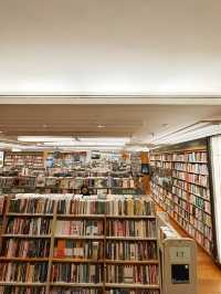 A Quiet Escape Among Pages at Kinokuniya KLCC