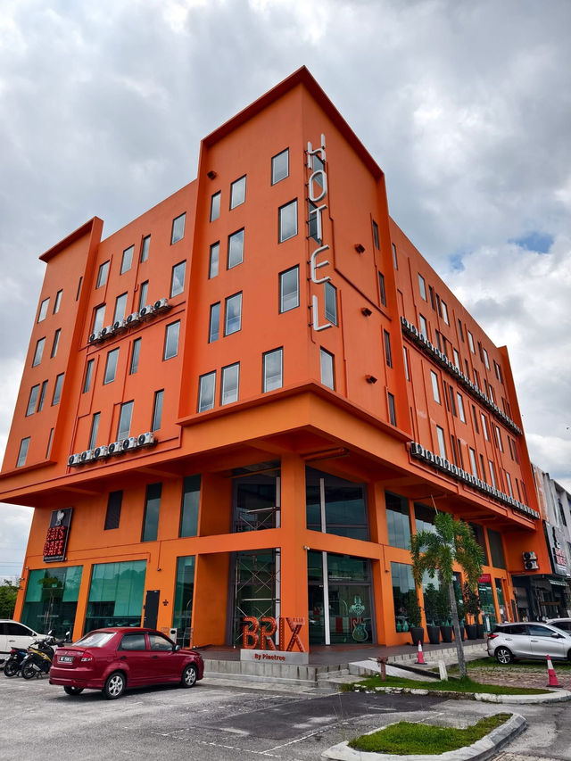 “BRIX KLIA by Pinetree — Stylish Comfort Near Kuala Lumpur International Airport”