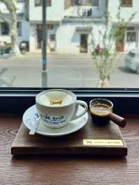 Xi Bei Coffee (惜杯咖啡) — A Riverside Retreat for Coffee Lovers in Suzhou