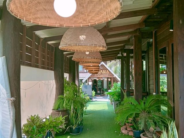 คาเฟ่ไม่ลับในชนบท ชานเมือง #อุดรธานี ฟิลดีมาก