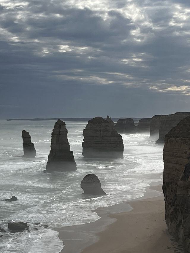 Explore Great Ocean Road in Australia 