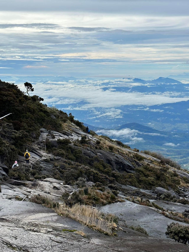 The breathtaking views during descent from Low’s Peak