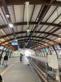 【鎌倉】江ノ電鎌倉駅の可愛い車止め 年6回の模様替えも見もの