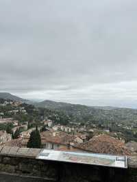 กราซ (Grasse) เมืองน้ำหอม