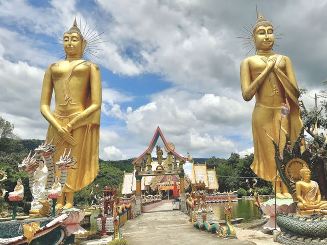 วัดน้ำตกธรรมรส : ความสวยงามของโบสถ์กลางน้ำสีชมพู