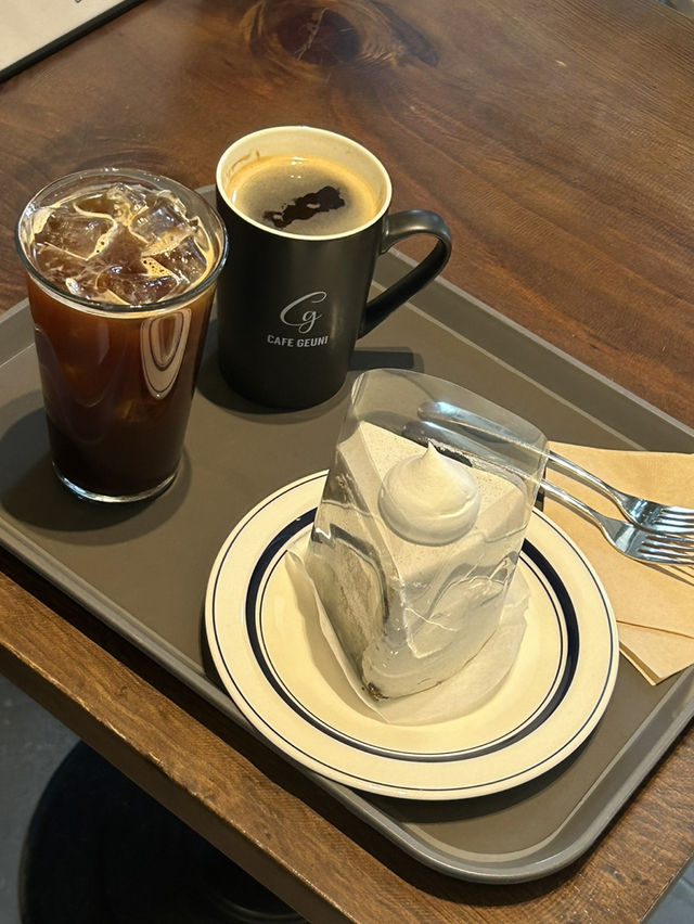 🍀 조용히 머물고 싶은 날, 카페그니에서 한숨 쉬어요☕️