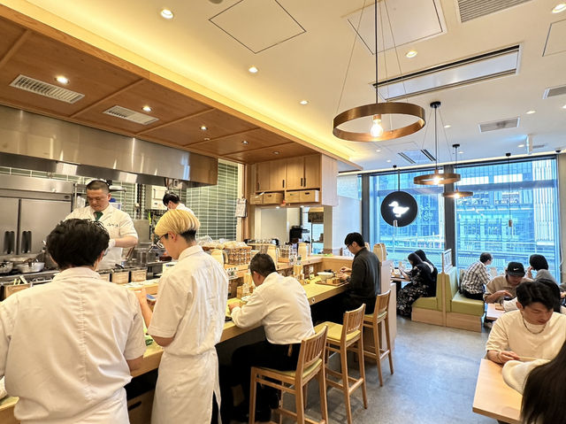 大阪梅田 らぁ麺 鴨と葱 梅田店 Ramen Kamo to Negi Osaka Umeda Branch