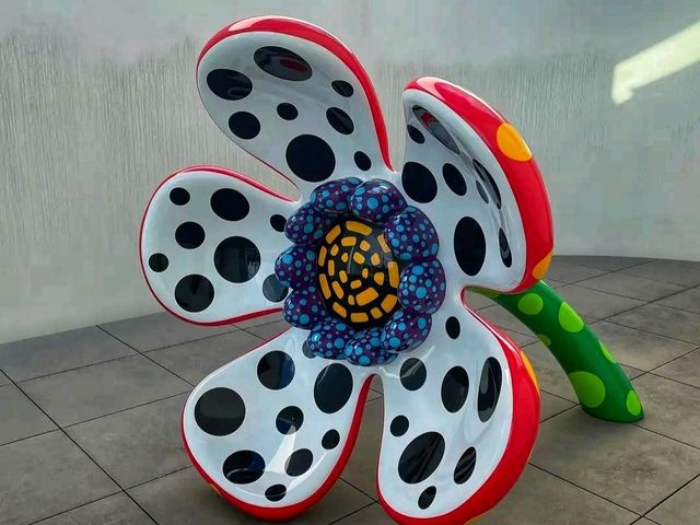 Yayoi Kusama Museum – A Journey into Infinity and Imagination