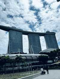 Good breakfast place in marina bay sands