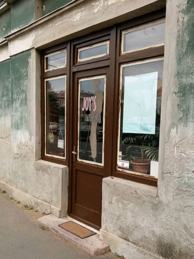 Joy's Cafe