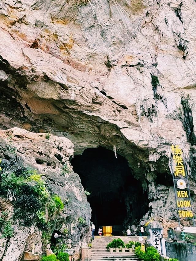 🕉️ Kek Lok Tong Cave Temple – A Hidden Gem in Ipoh