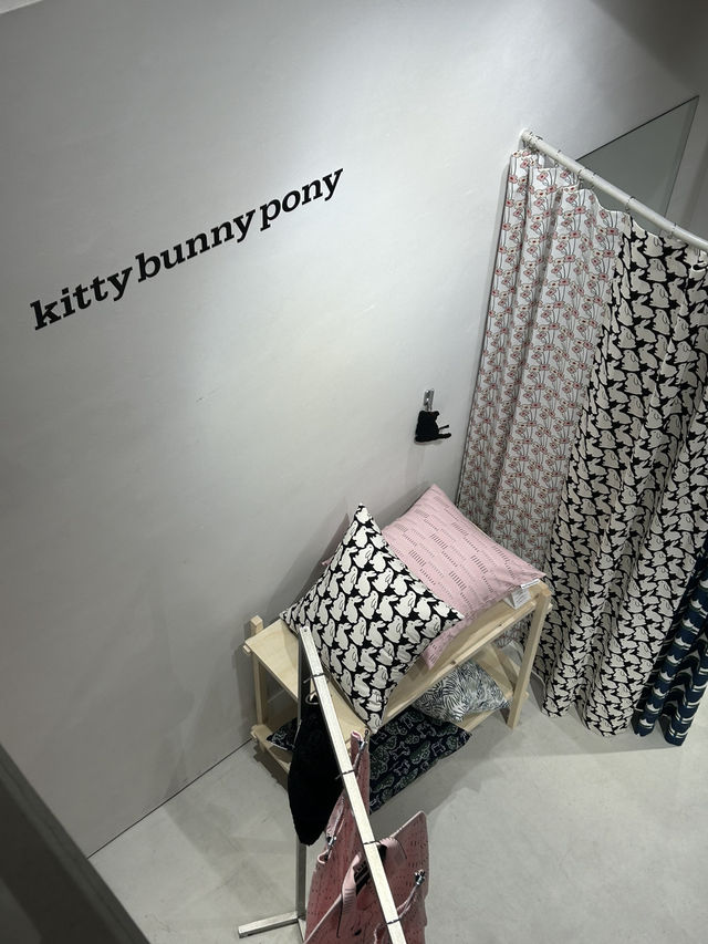 【NEWoMan新宿】初POPUP kitty bunny pony（キティバニーポニー）